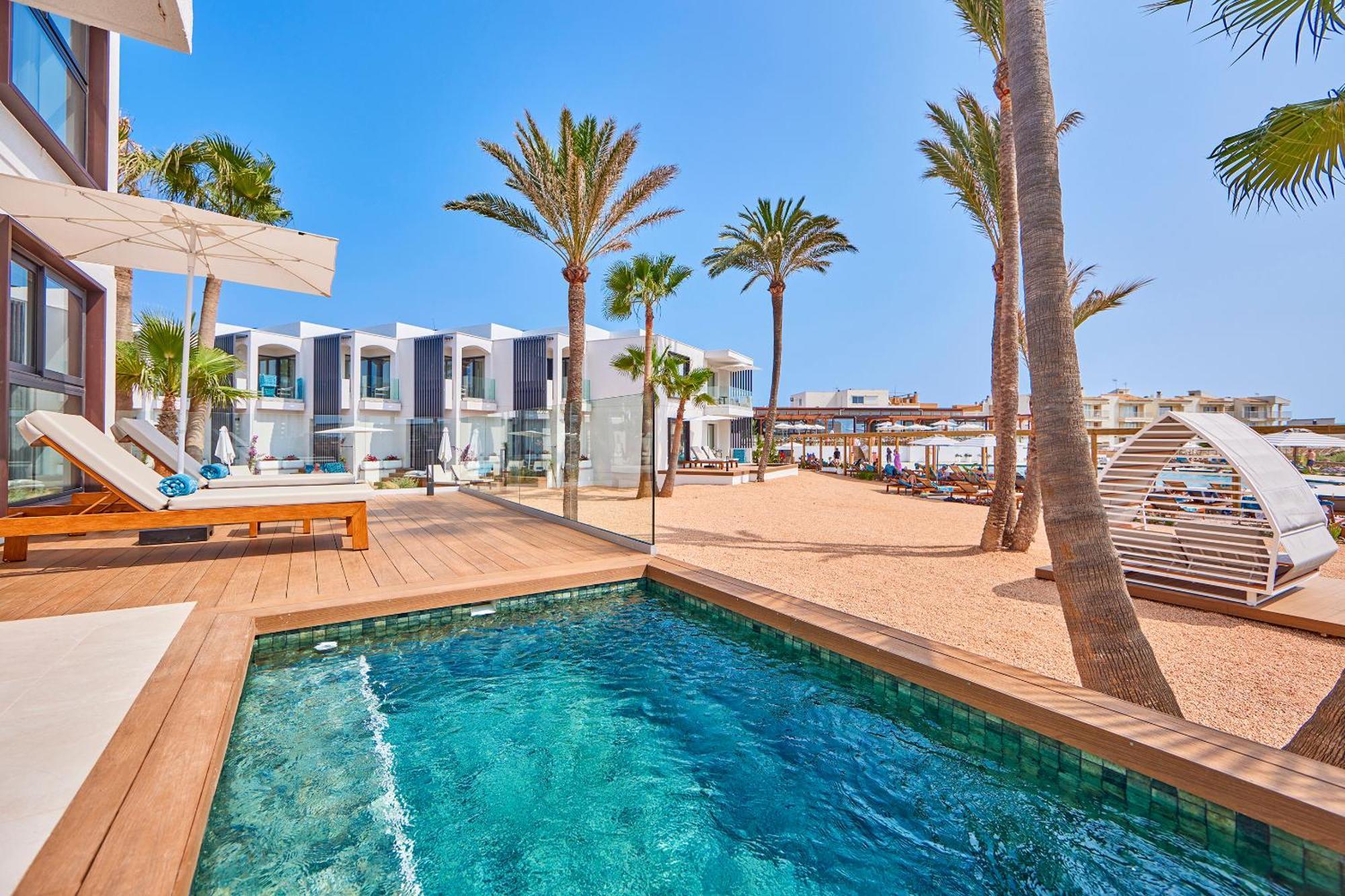 Universal Grand Leon & Colonia de Sant Jordi