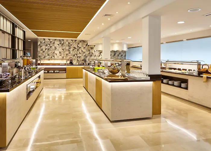 Universal Hotel Don Leon